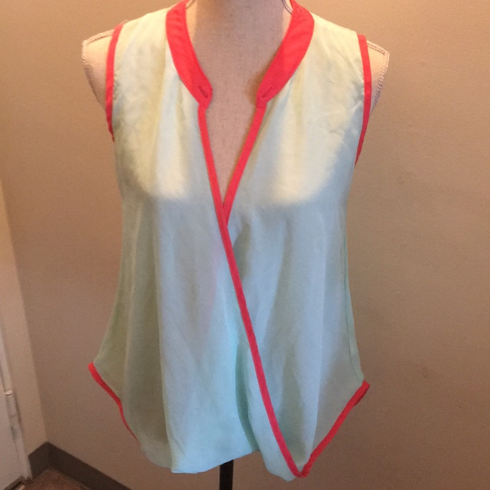 Finn and Clover Summer Top